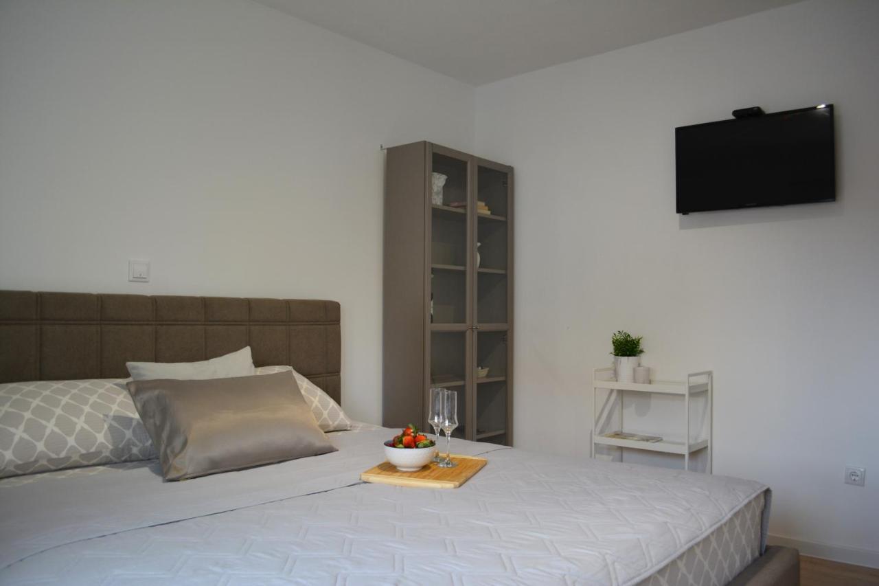 Curic * Trogir