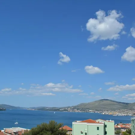 Apartments Curic Trogir Exterior photo
