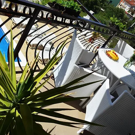 Apartments Curic Trogir Exterior photo